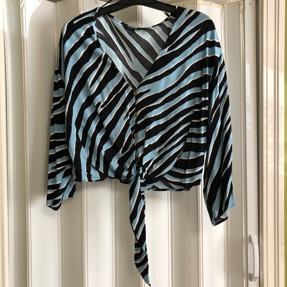 NWOT Topshop Striped Blouse